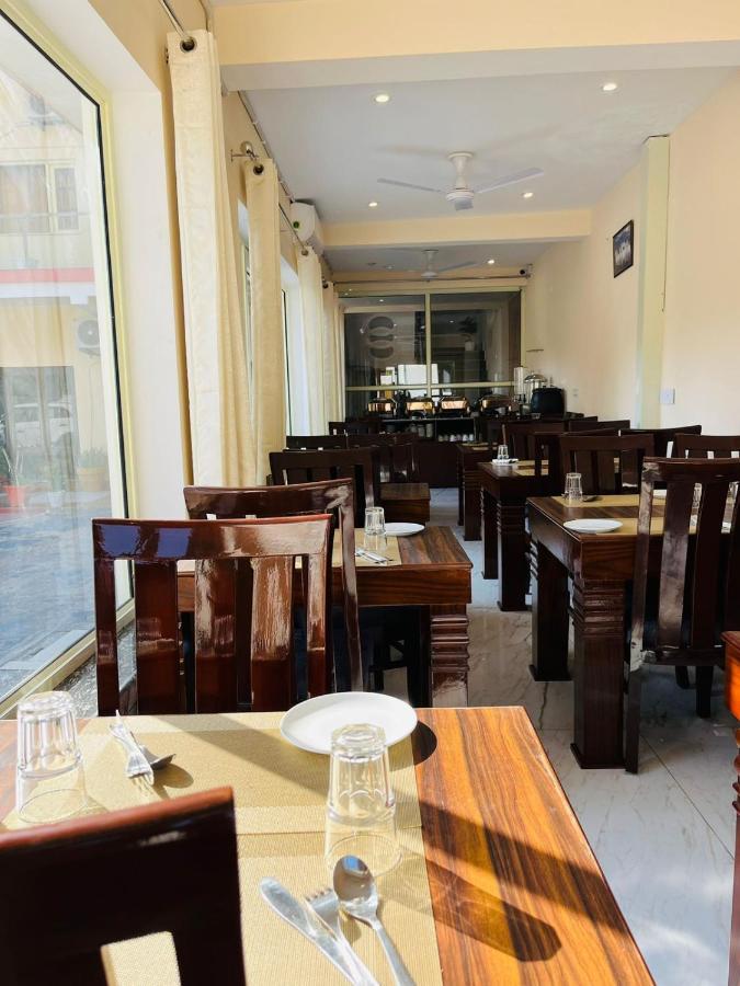 Tapovan New Residency By Ftp Hotels Rishīkesh Exteriör bild