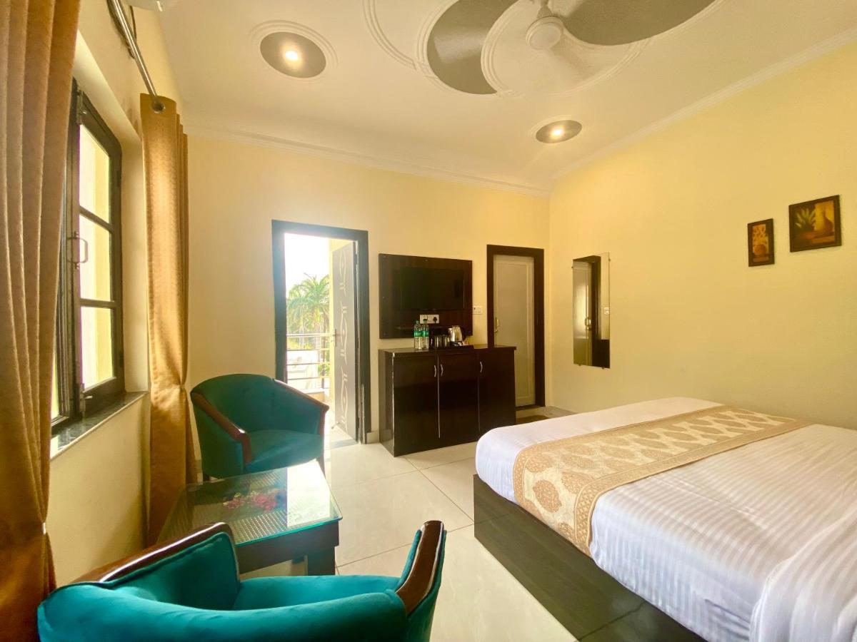 Tapovan New Residency By Ftp Hotels Rishīkesh Exteriör bild