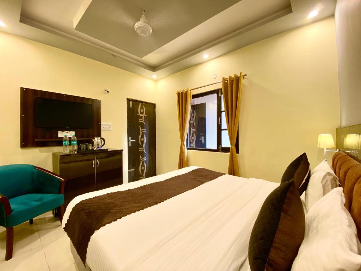 Tapovan New Residency By Ftp Hotels Rishīkesh Exteriör bild